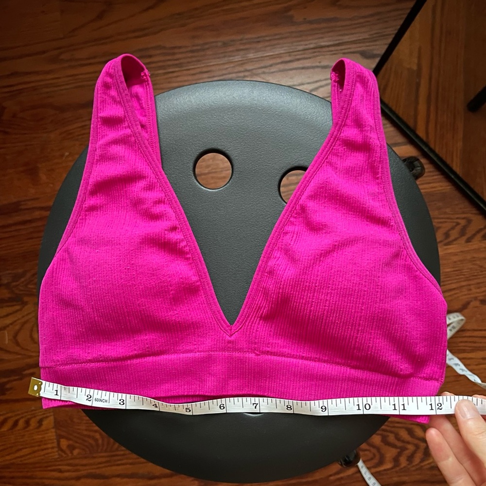 Victoria’s Secret Pink Sport Bra / XS-S